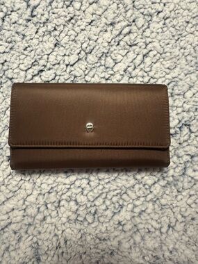 Women's Brown Trifold Wallet with Silver Accent